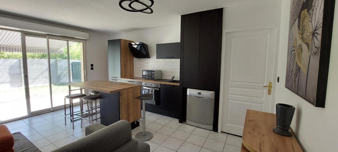 Superbe Appartement Proche De Tout, Climatise. La Teste-de-Buch Exterior foto